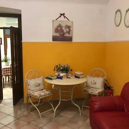 Giardino Delle Rose Bike&breakfast 3*
