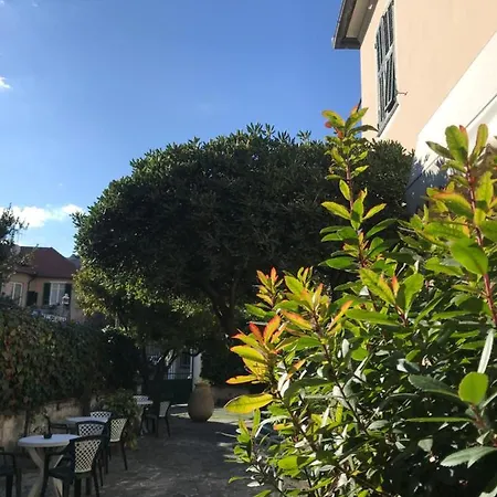 Giardino Delle Rose Bike&breakfast 3*
