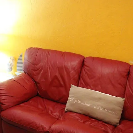 فندق مبيت وإفطار Giardino Delle Rose Bike&breakfast فينالي ليغوري