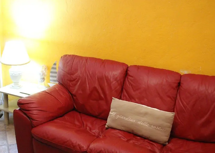 فندق مبيت وإفطار Giardino Delle Rose Bike&breakfast فينالي ليغوري