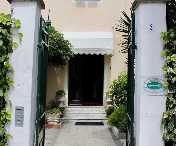 Giardino Delle Rose Bike&breakfast فندق مبيت وإفطار 3*