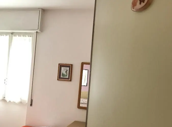 فندق مبيت وإفطار Giardino Delle Rose Bike&breakfast